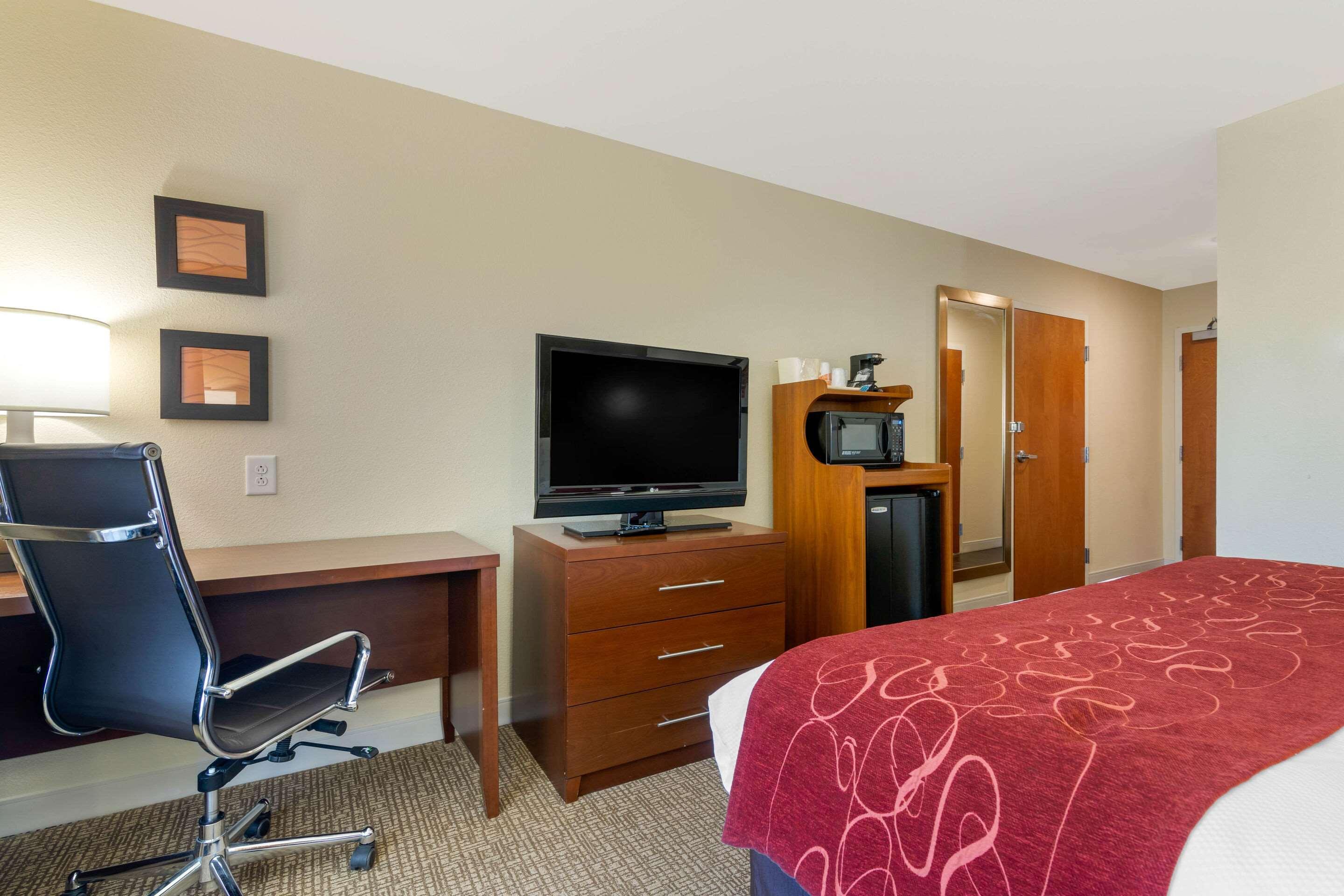 Comfort Inn & Suites Macon West Extérieur photo