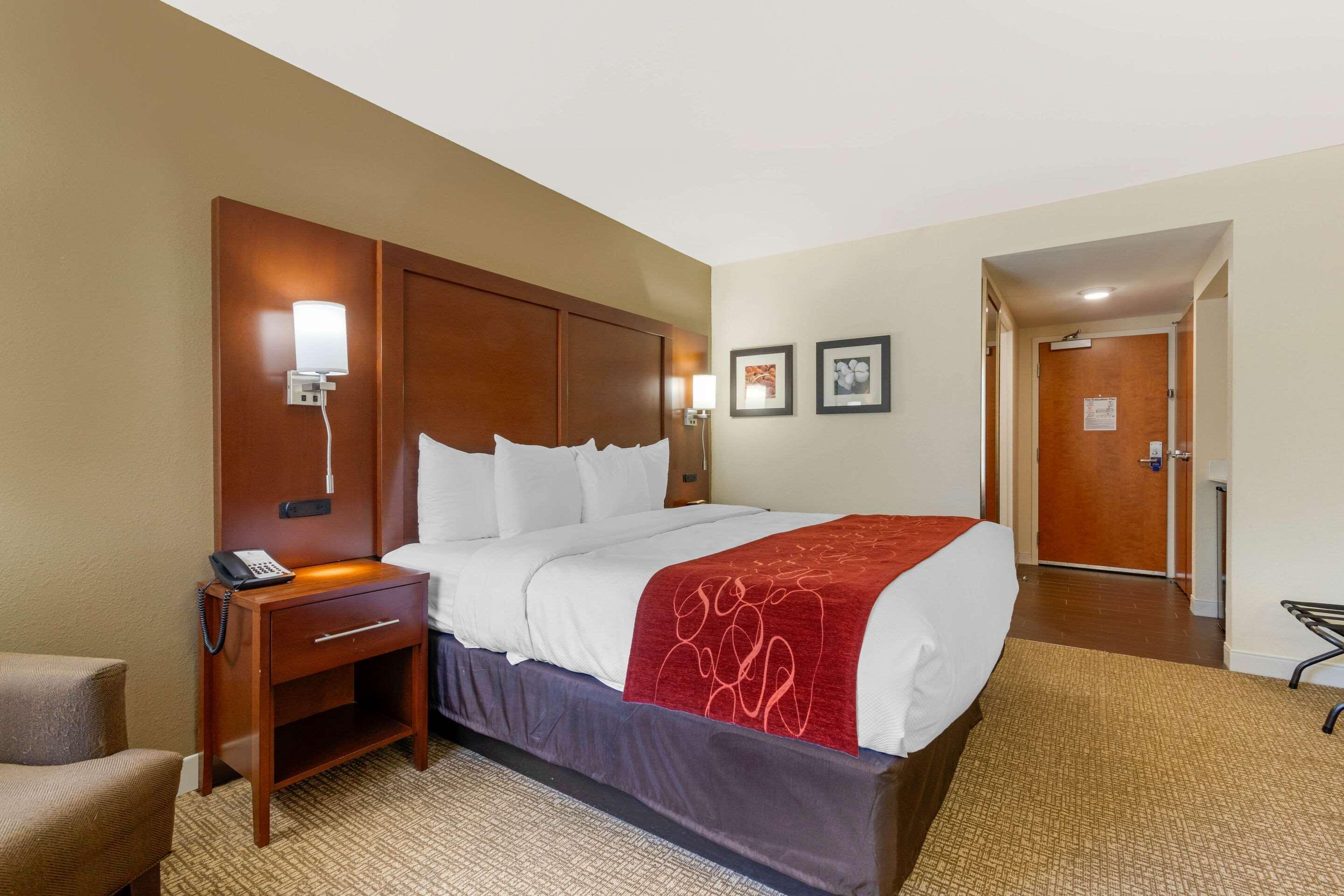 Comfort Inn & Suites Macon West Extérieur photo