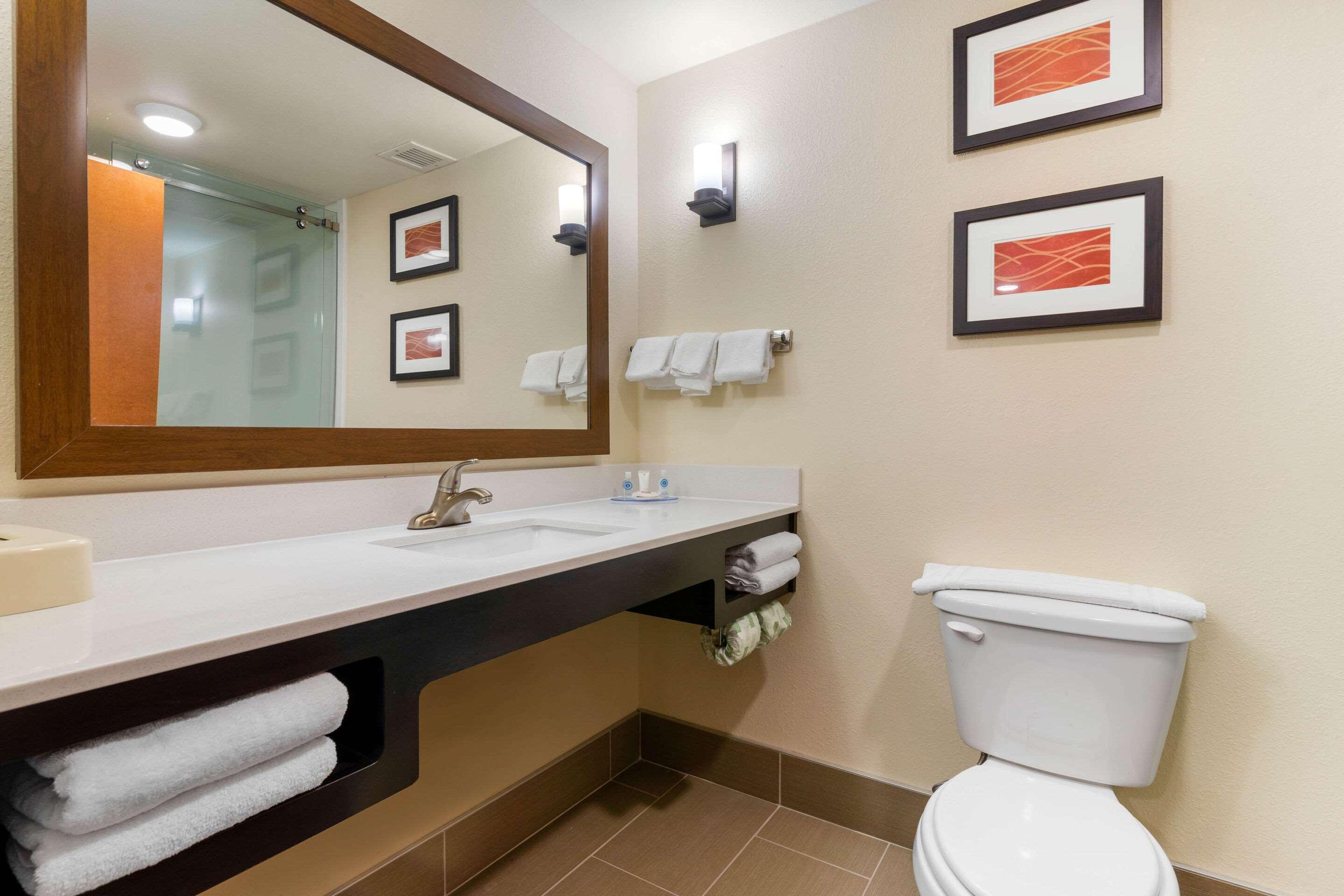 Comfort Inn & Suites Macon West Extérieur photo