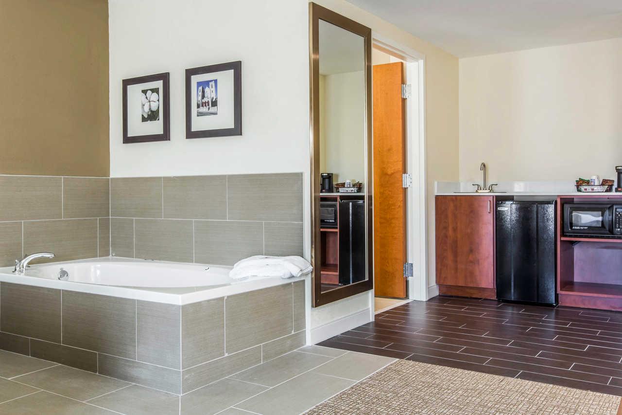 Comfort Inn & Suites Macon West Extérieur photo
