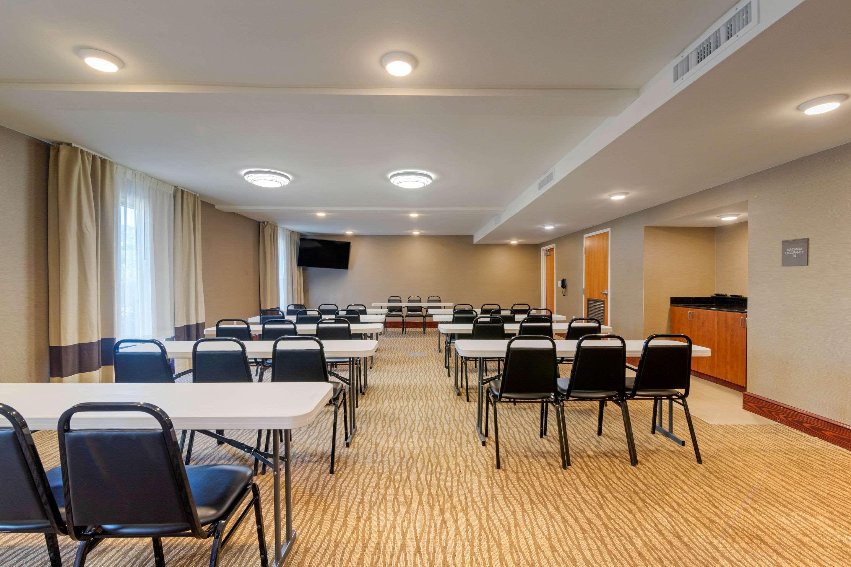 Comfort Inn & Suites Macon West Extérieur photo