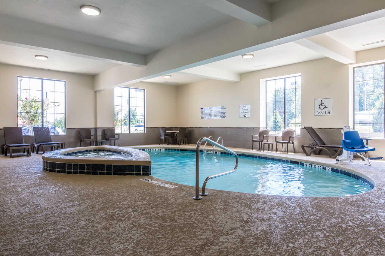 Comfort Inn & Suites Macon West Extérieur photo